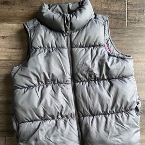Puffer gray vest.